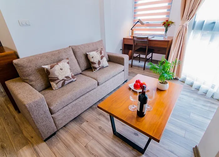 Hana Stay Tran Quoc Hoan